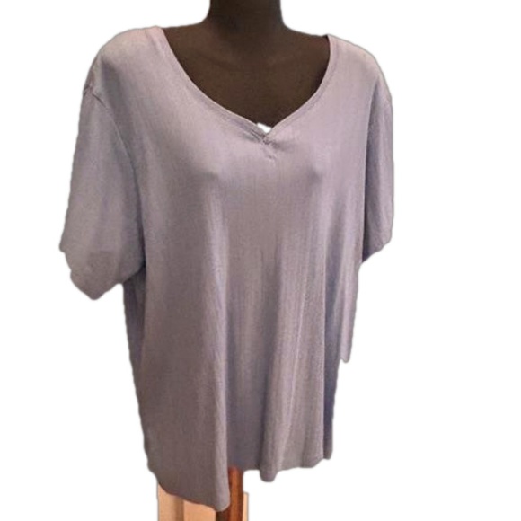1X Basic Editions light purple short sleeve scoop v-neck pull over short - Picture 5 of 13